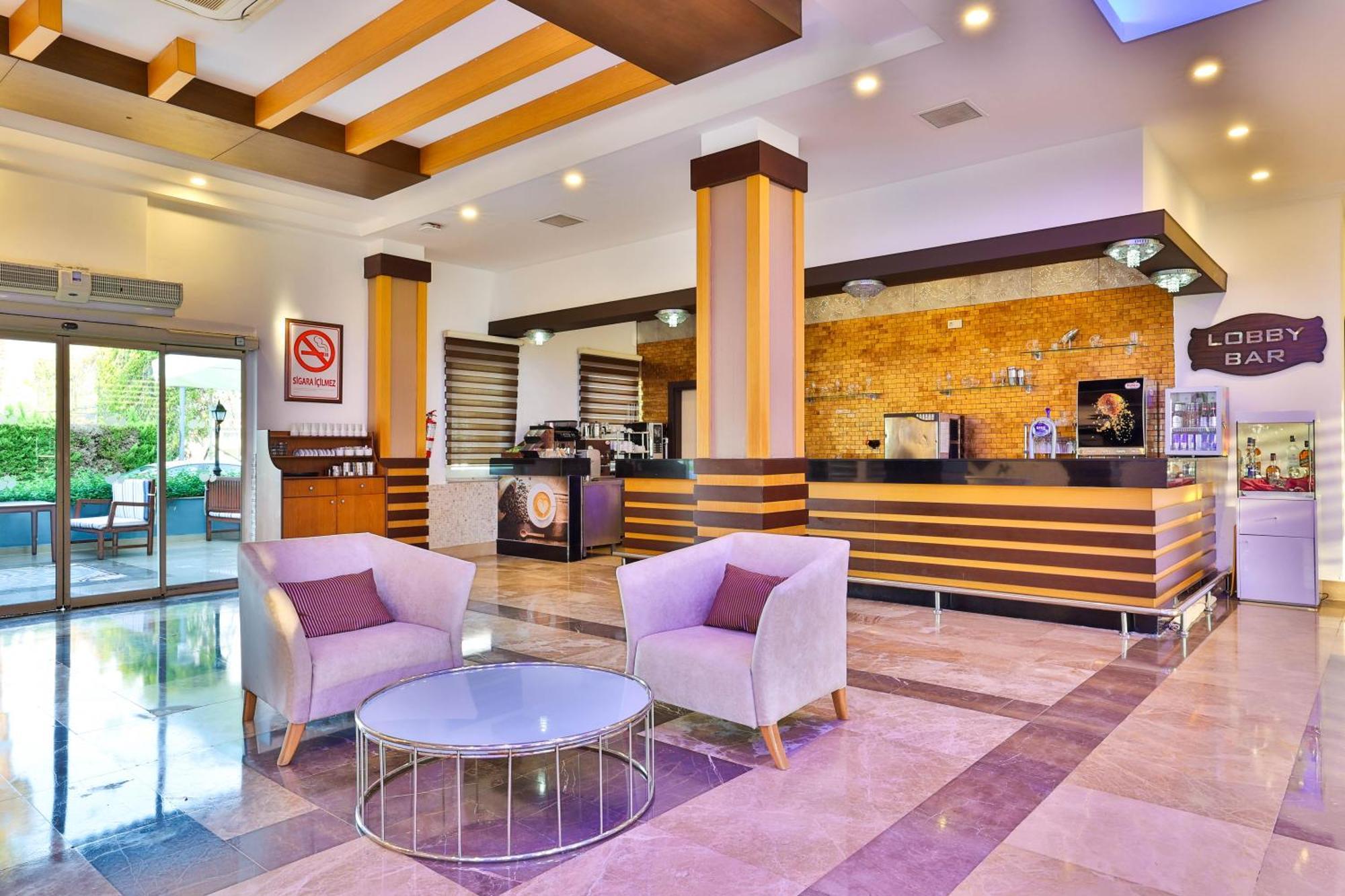 Crystal Aura Beach Resort & Spa Kemer Exterior photo