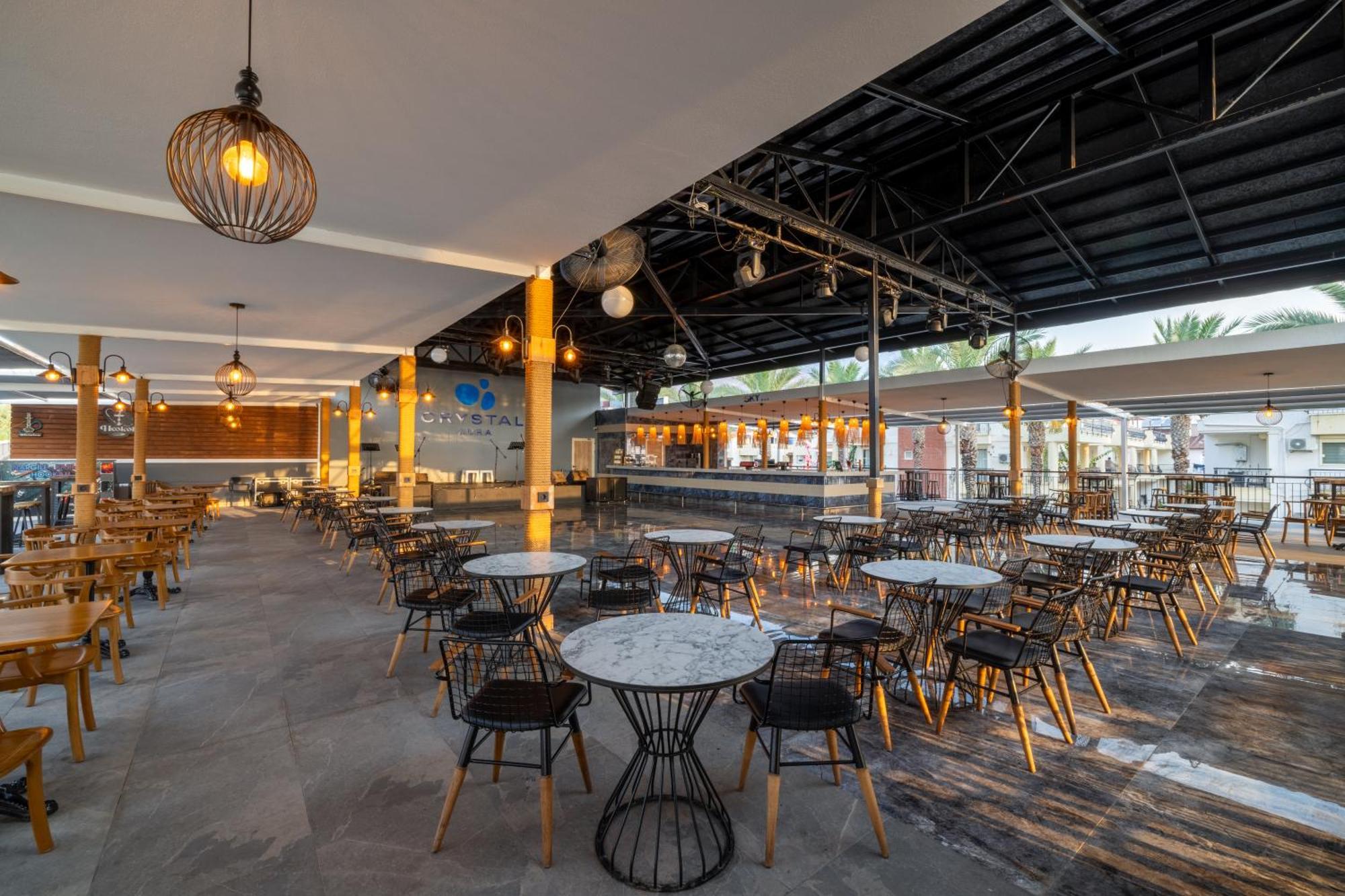 Crystal Aura Beach Resort & Spa Kemer Exterior photo